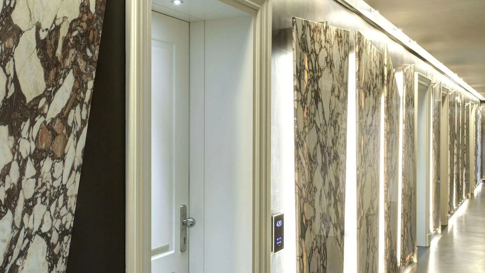 **** Hotell Mascagni Luxury Rooms & Suites Rom Italien