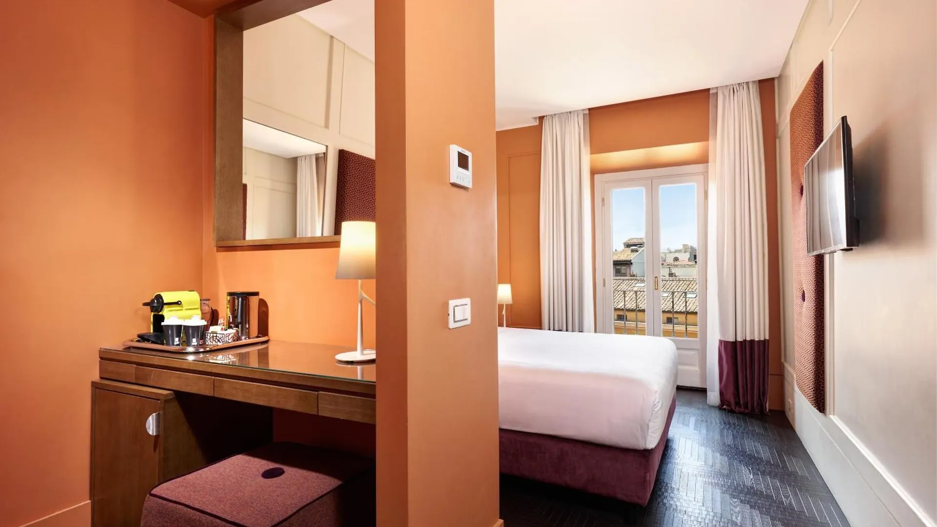 Hotel Mascagni Luxury Rooms & Suites Rome