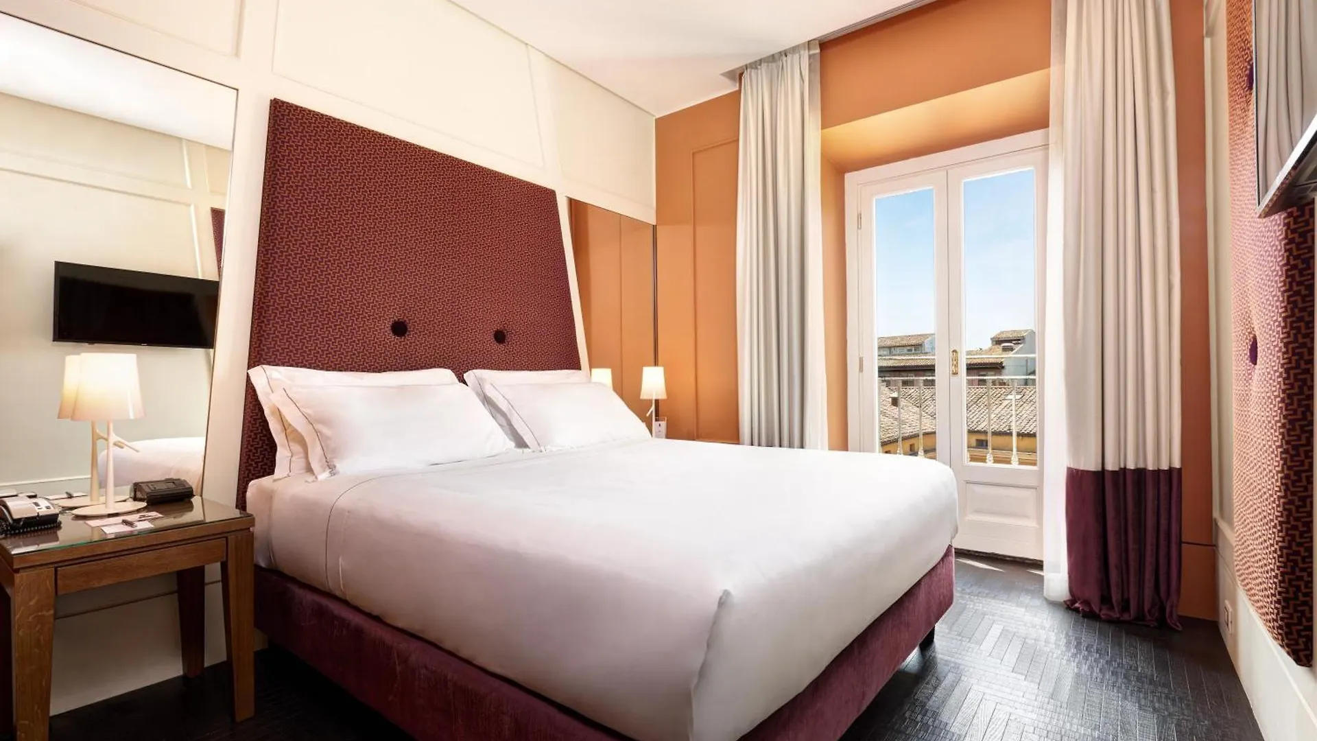 Mascagni Luxury Rooms & Suites contacts