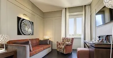 Hotel Mascagni Luxury Rooms & Suites Rome