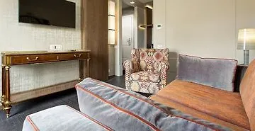 Mascagni Luxury Rooms & Suites Rome
