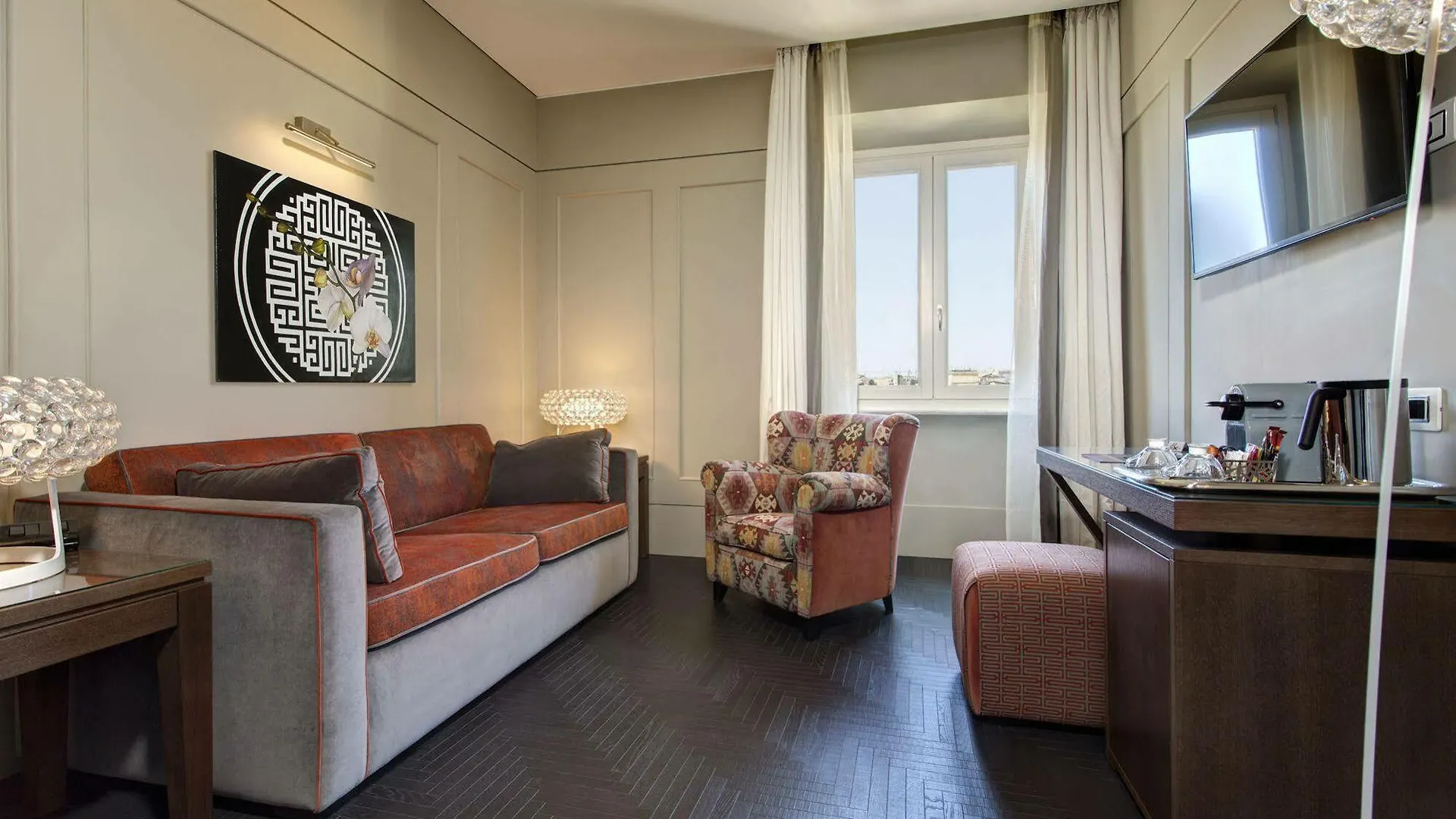Mascagni Luxury Rooms & Suites Rome 4*,  Italy