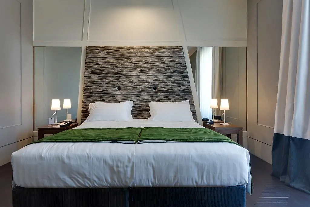 Mascagni Luxury Rooms & Suites Rome Hotel